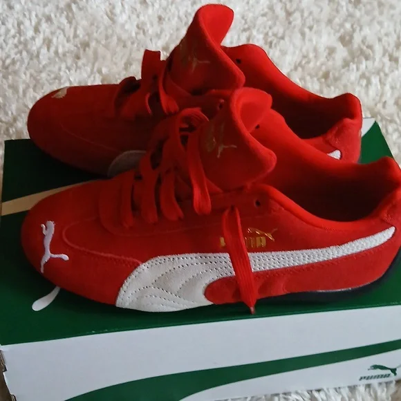 NWOT PUMA SPEEDCATS - Picture 3 of 7